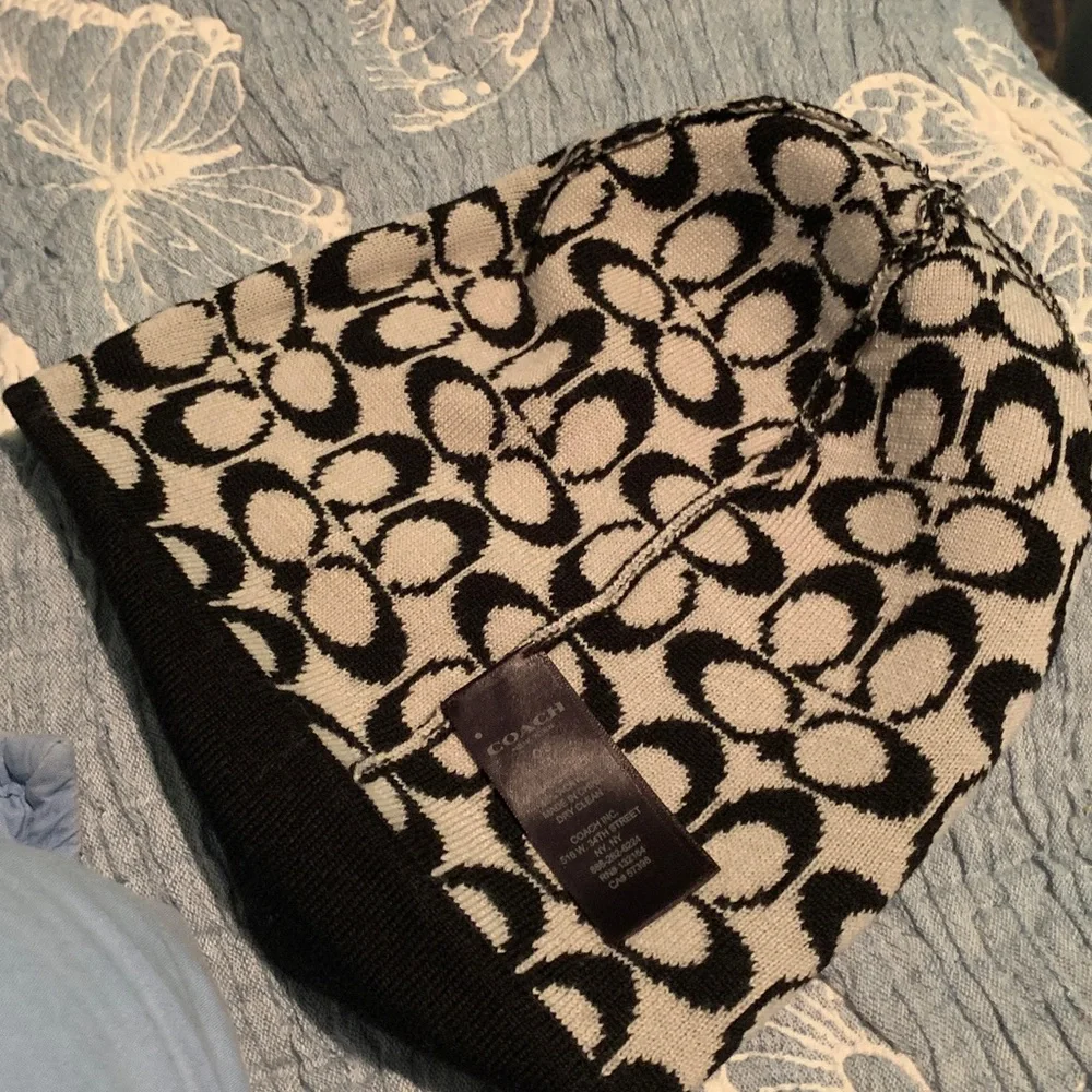 Coach Black and White Knit Beanie - Picture 3 of 6